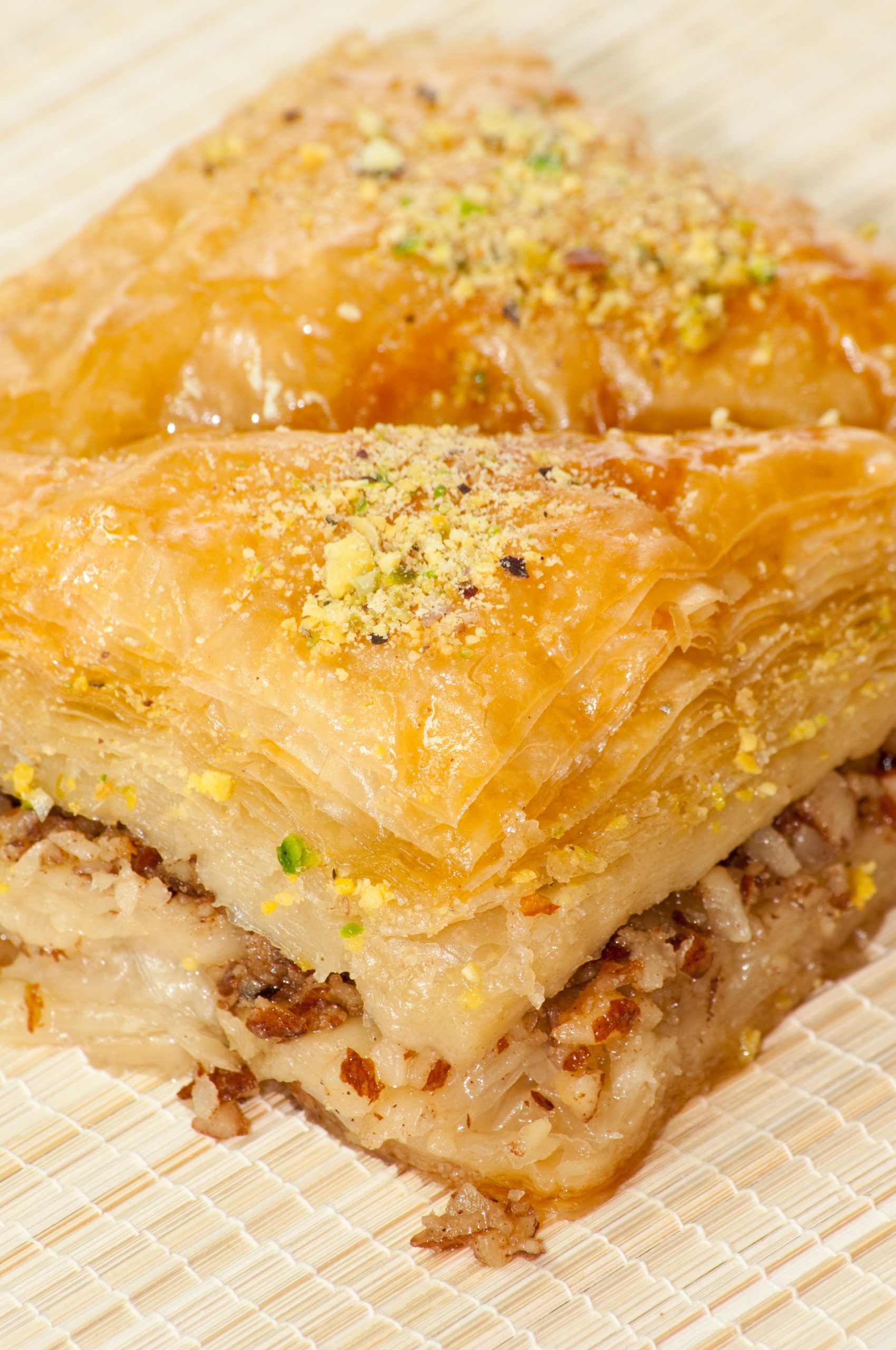 BAKLLAVA ME ARRA 2000 (T36)
